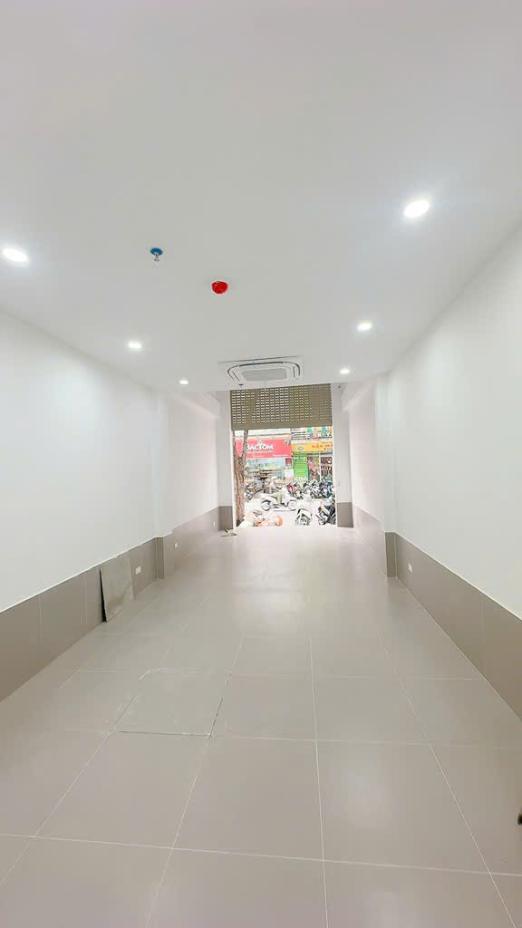 ✅️ Bán nhà Mặt Phố Đại La, Hai Bà Trưng, Lô góc, Kinh Doanh, 36m2 x 4 tầng chỉ hơn 11 tỷ - Ảnh 1